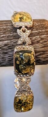 Vintage Green Amber Look Marcasite Floral Link Station Bracelet